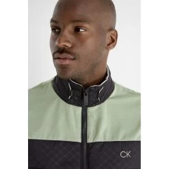 Calvin Klein Malden Hybrid Gilet Cameo Green 11 Calvin Klein Malden Hybrid Gilet Cameo Green -golf calvin klein malden hybrid gilet cameo green p13442 30534 image